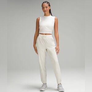 Lululemon License to Train High-Rise Pant, Bone, Size 10